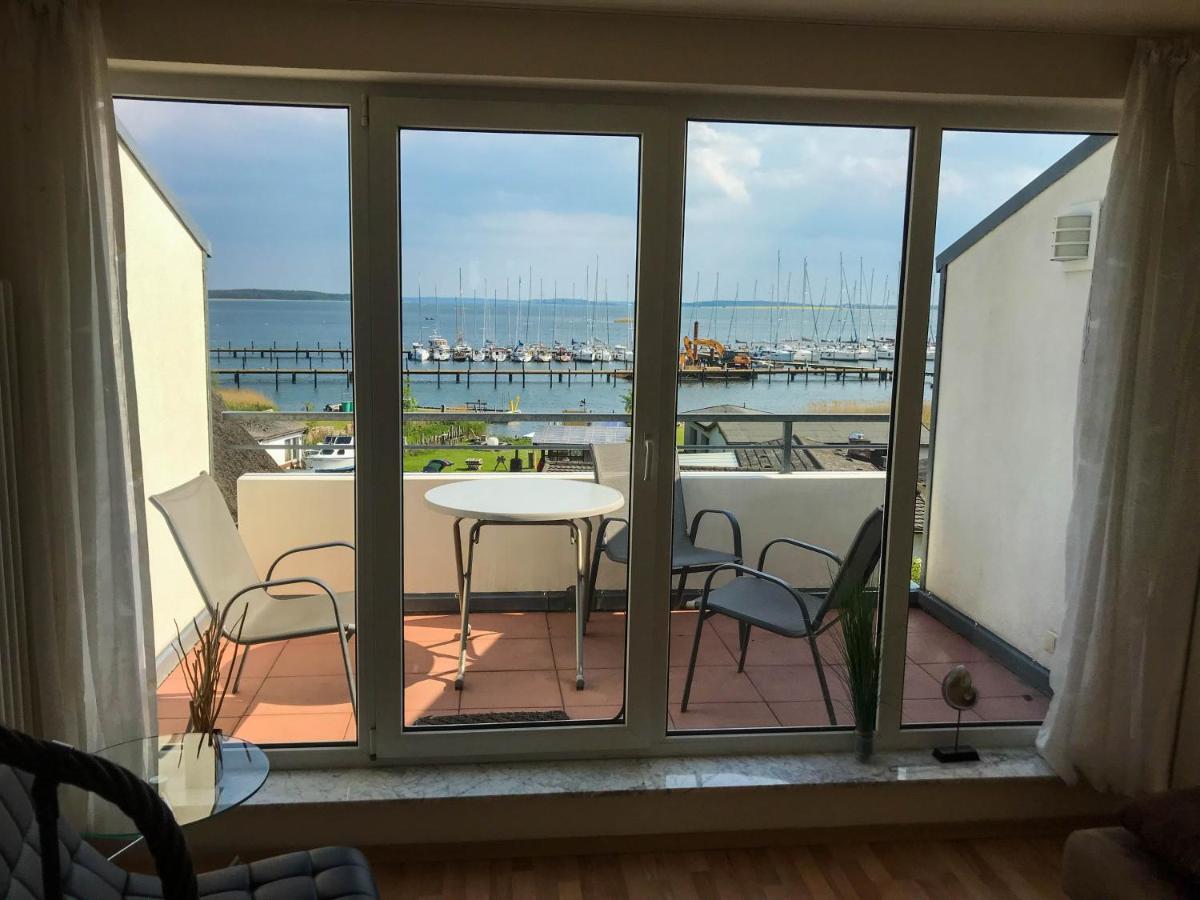 Ferienhaus Suedblick Am Yachthafen Breege Exteriör bild